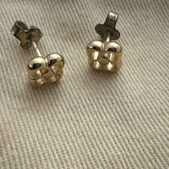 Louis Vuitton earrings Monogram Flower Full GP  Authentic M68131 - Picture 4 of 5